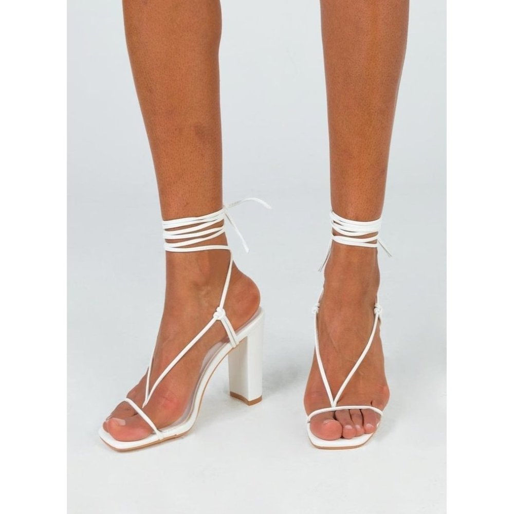 Princess Polly Billini White Virden Heels Size 6
